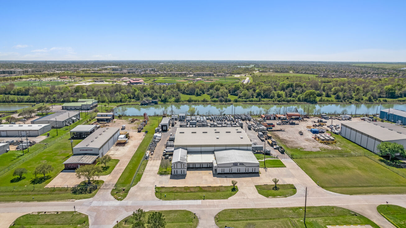 100 Southbelt Industrial Dr, Houston, TX 77047 | Crexi.com