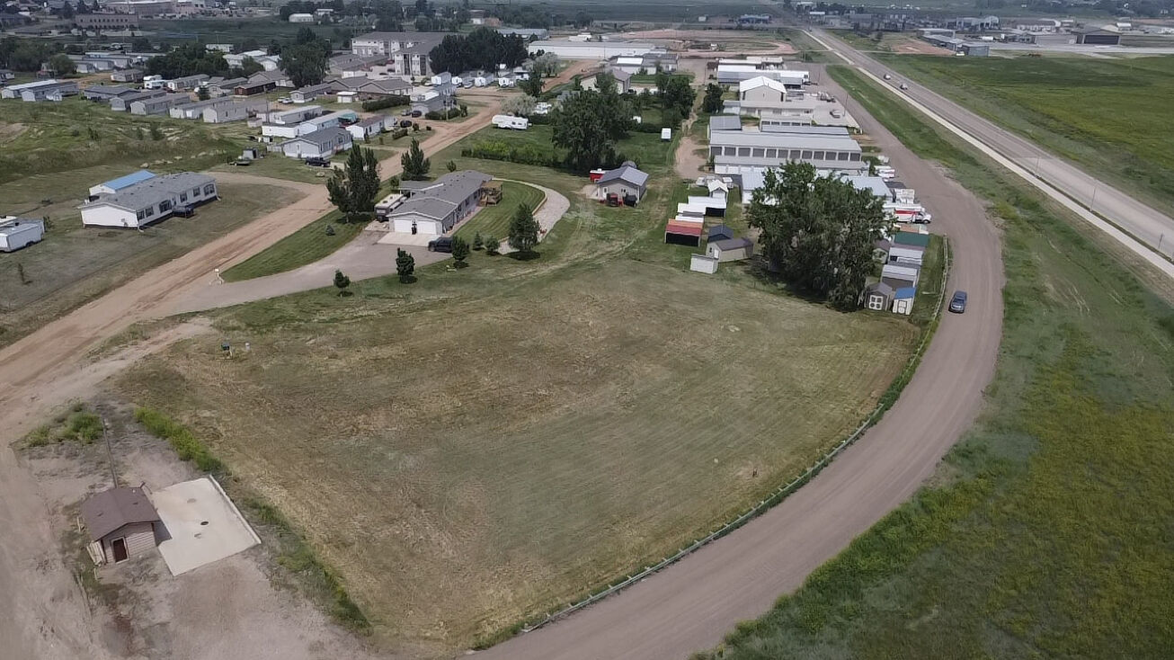 613 12th St SE, Watford City, ND 58854 Land for Sale 613 12th Street