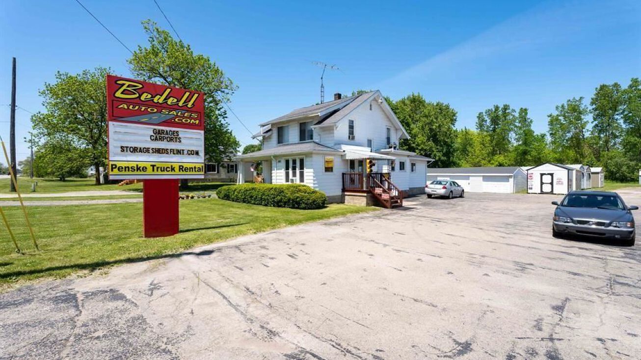 6168 Corunna Rd, Flint Township, MI 48532