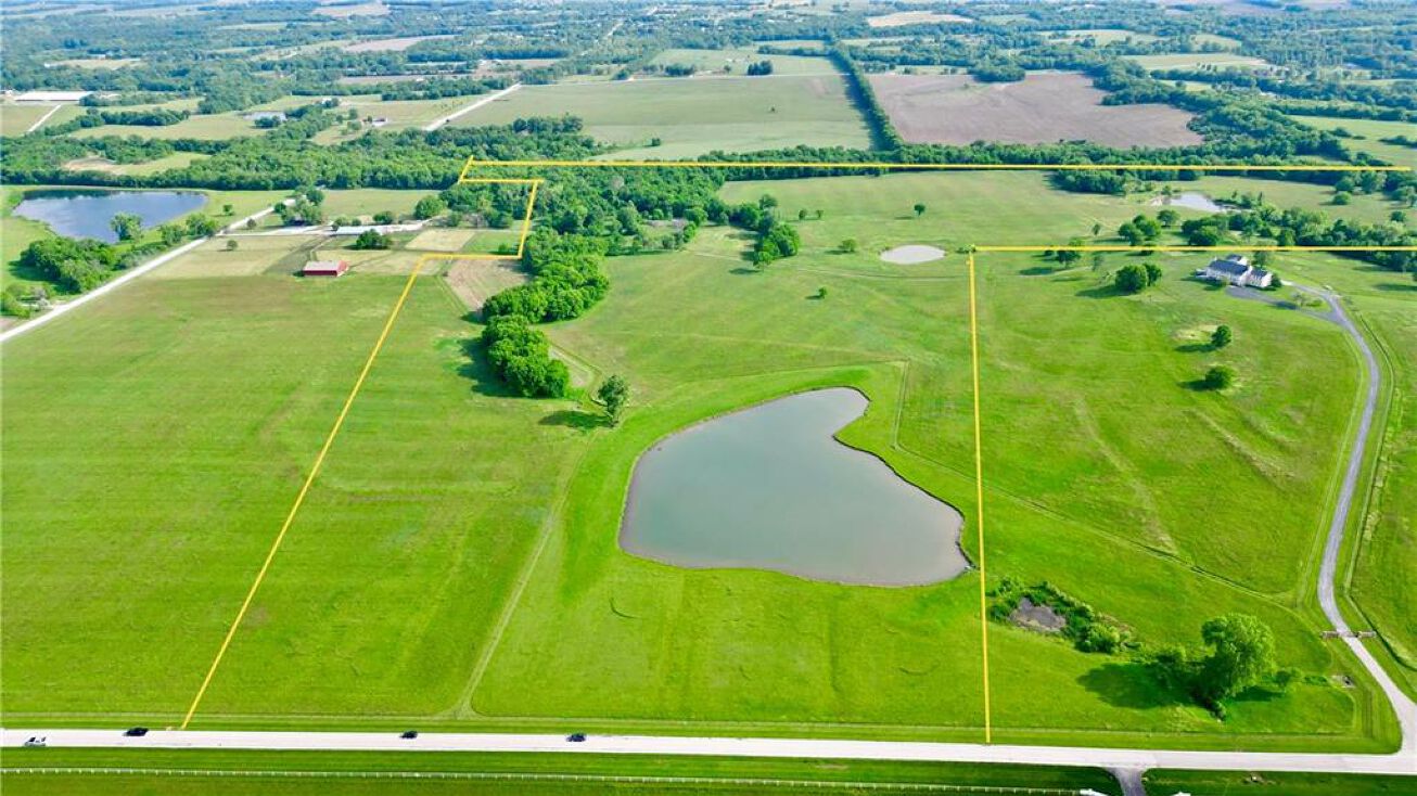 W. 223rd Street, Bucyrus, KS 66013 Special Purpose Property for Sale