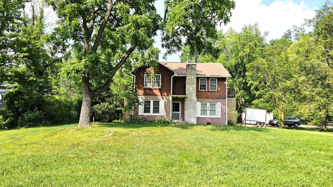 4269 Huskey St, Pigeon TN 37863