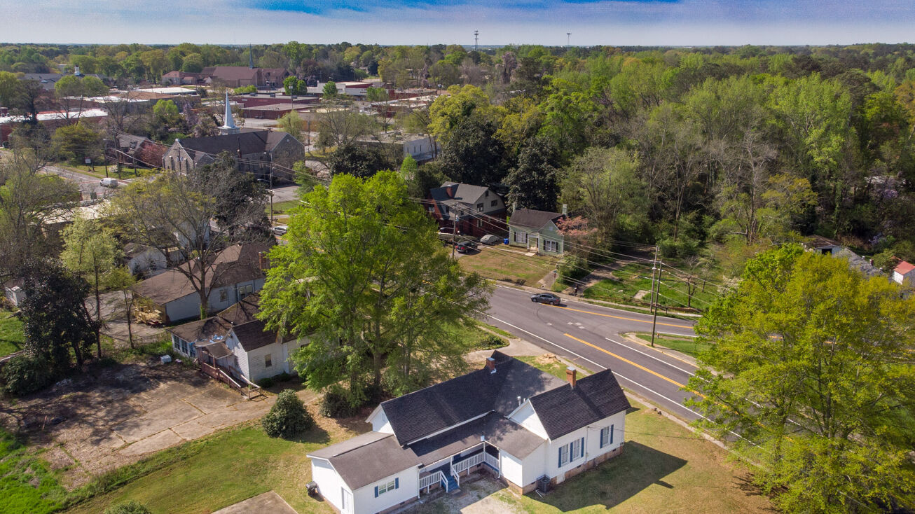 101 W Campbellton St, Fairburn, GA 30213