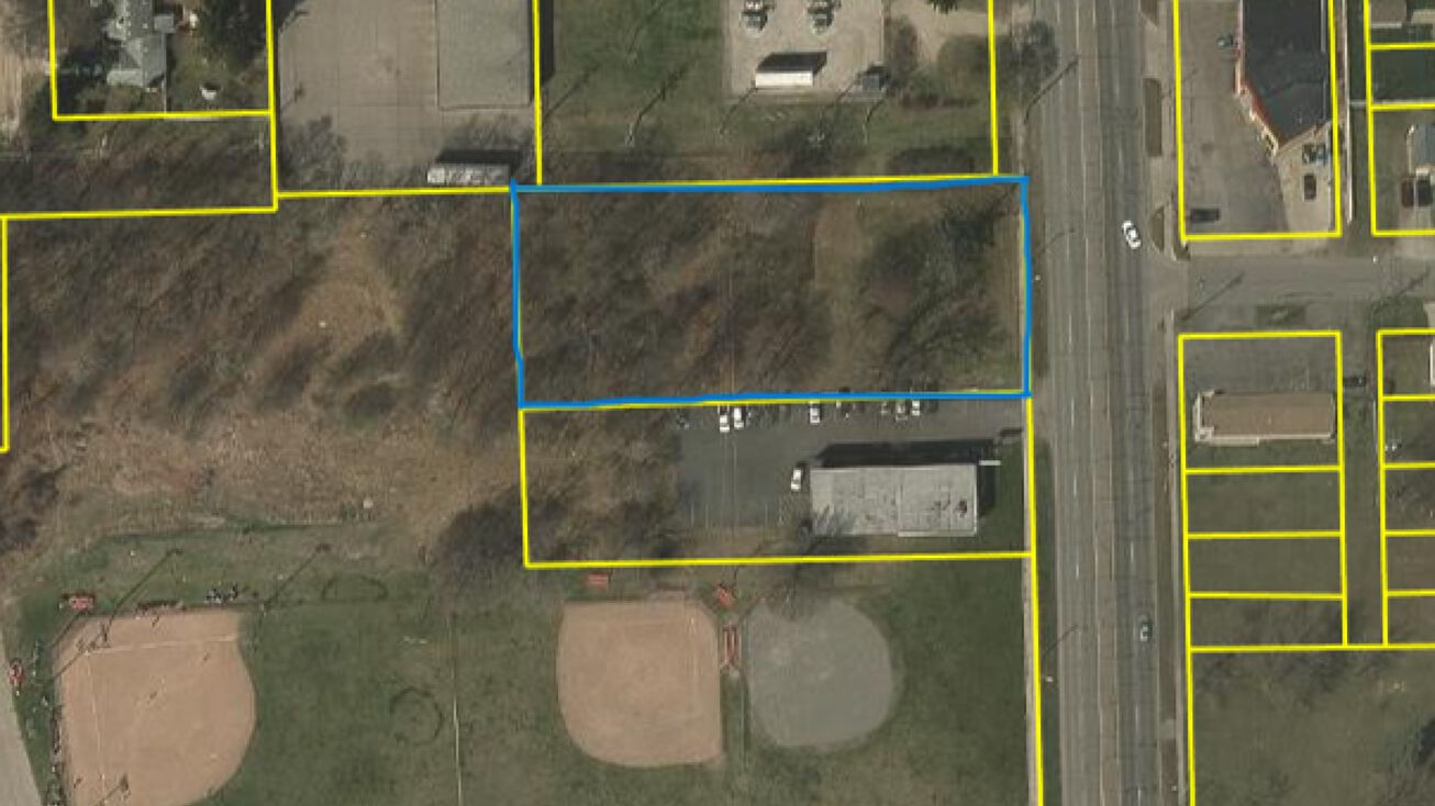 0 Wayne Rd, Westland, MI 48185