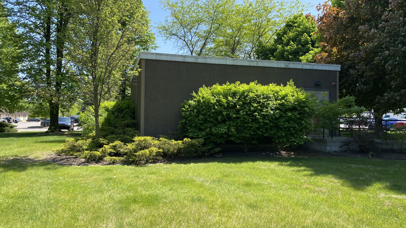 6163 Jackson Rd, Ann Arbor, MI 48103