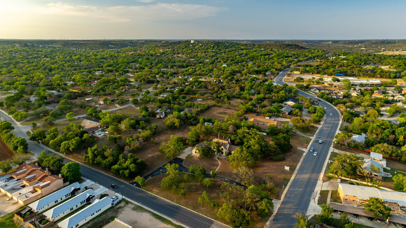 1104 Lois St, Kerrville, TX 78028 Office Property for Sale 1104