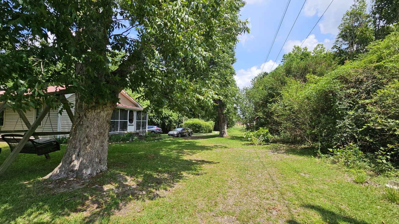 2928 State Rd 1878, Delco, NC 28436