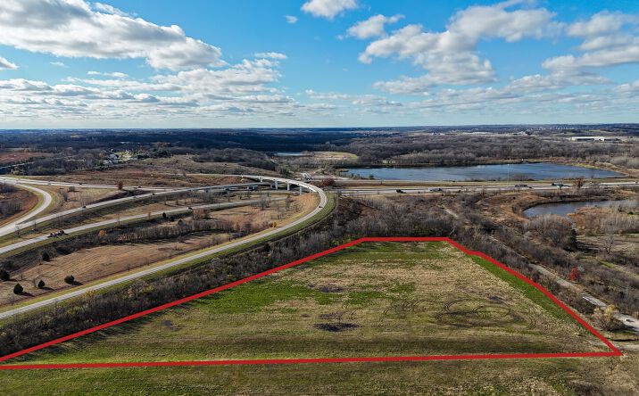 Pictures of Land property located at 4650 SE Army Post Rd, West Des Moines, IA 50265 for sales - image #1