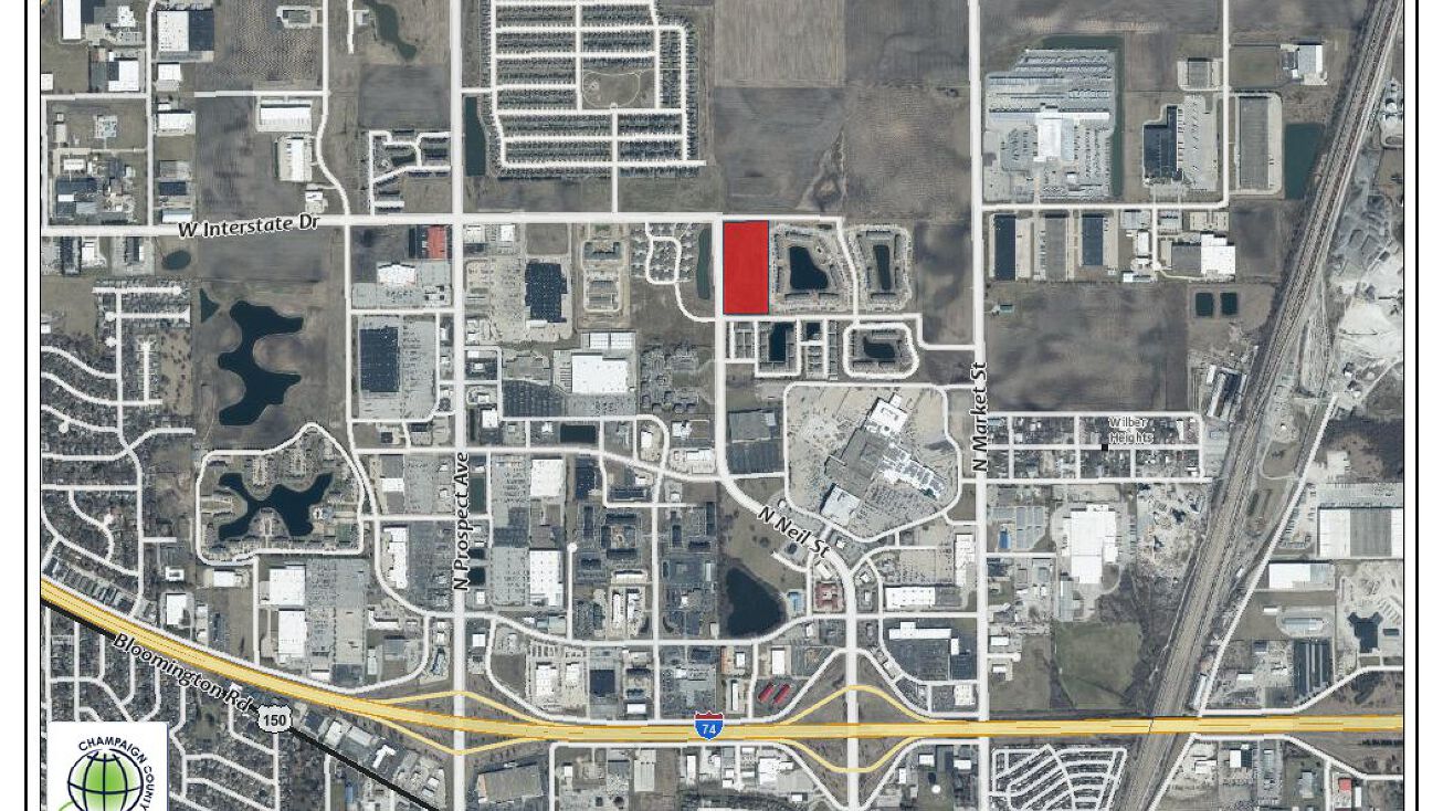 2712 N Neil St, Champaign, IL 61822