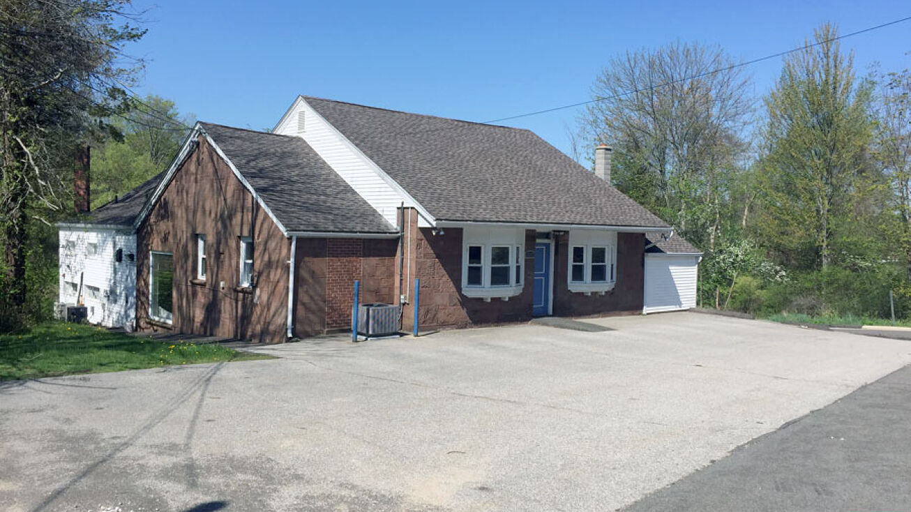 681 Saybrook Road, Middletown, CT 06457 Office Property for Sale