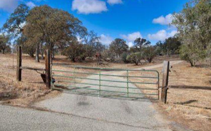 Pictures of Land property located at River Knolls, Coarsegold, CA 93614 for sales - image #1