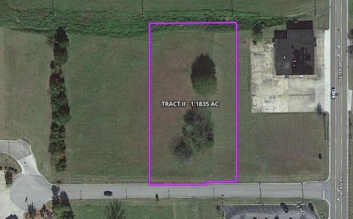 Pictures of Land property located at Coulter Cove Tract 2, New Albany, MS 38652 for sales - image #1