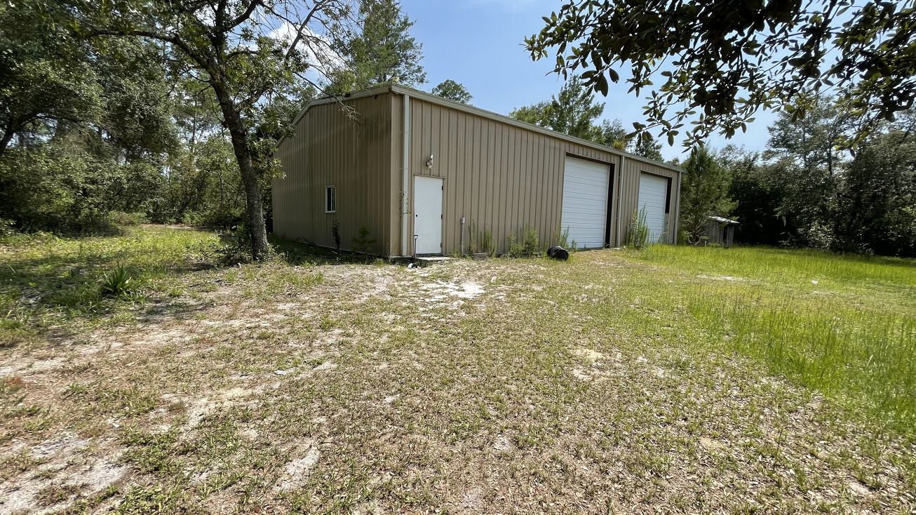 42819 Piney Acres Trail, Paisley, FL 32767