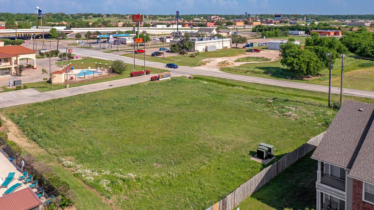 1511 Old Brandon Rd, Hillsboro, TX 76645