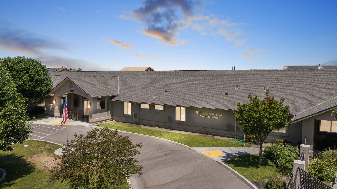 14280 W Stanislaus Ave, Kerman, CA 93630