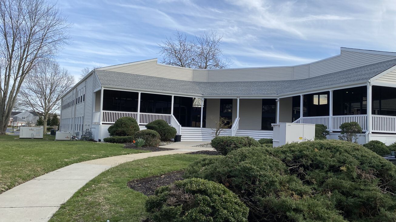 59 Ave at the Cmns, Shrewsbury, NJ 07702