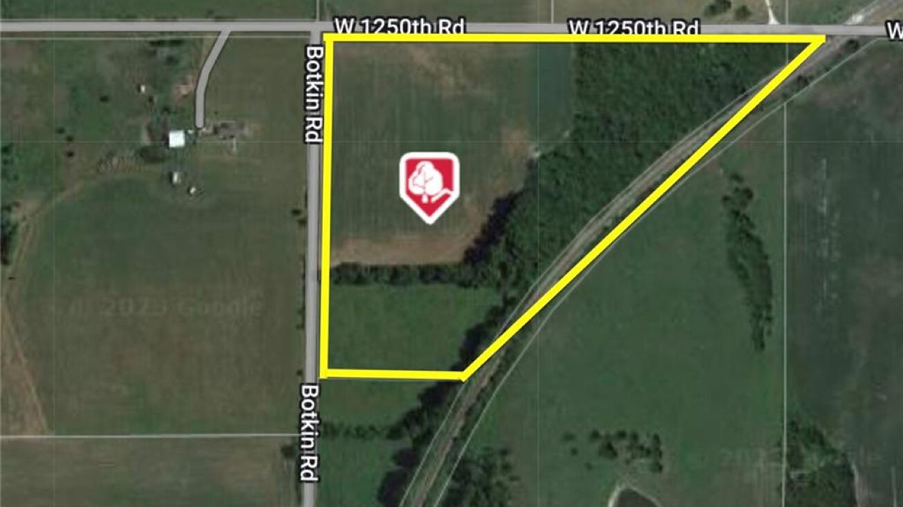 W 1250 Road, Centerville, KS 66014