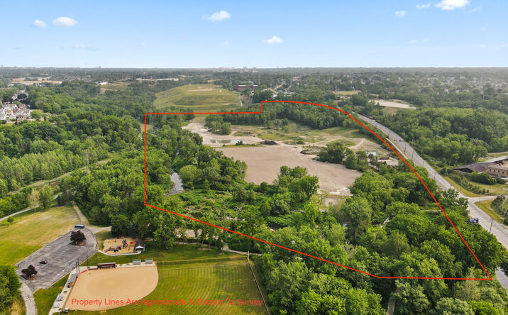 Pictures of Land property located at 5000 Warner Rd, Garfield Heights, OH 44125 for sales - image #1