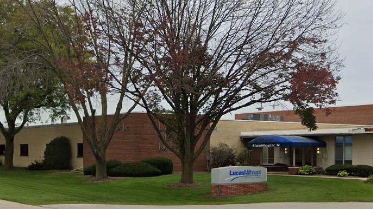 5656 S Pennsylvania Ave, Cudahy, WI 53110