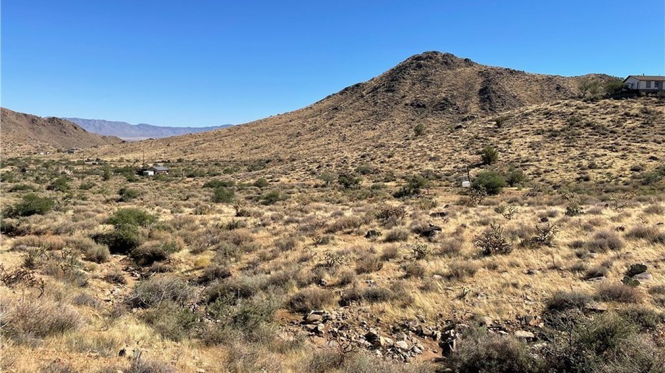 0 N b Road, Hualapai, AZ 86409