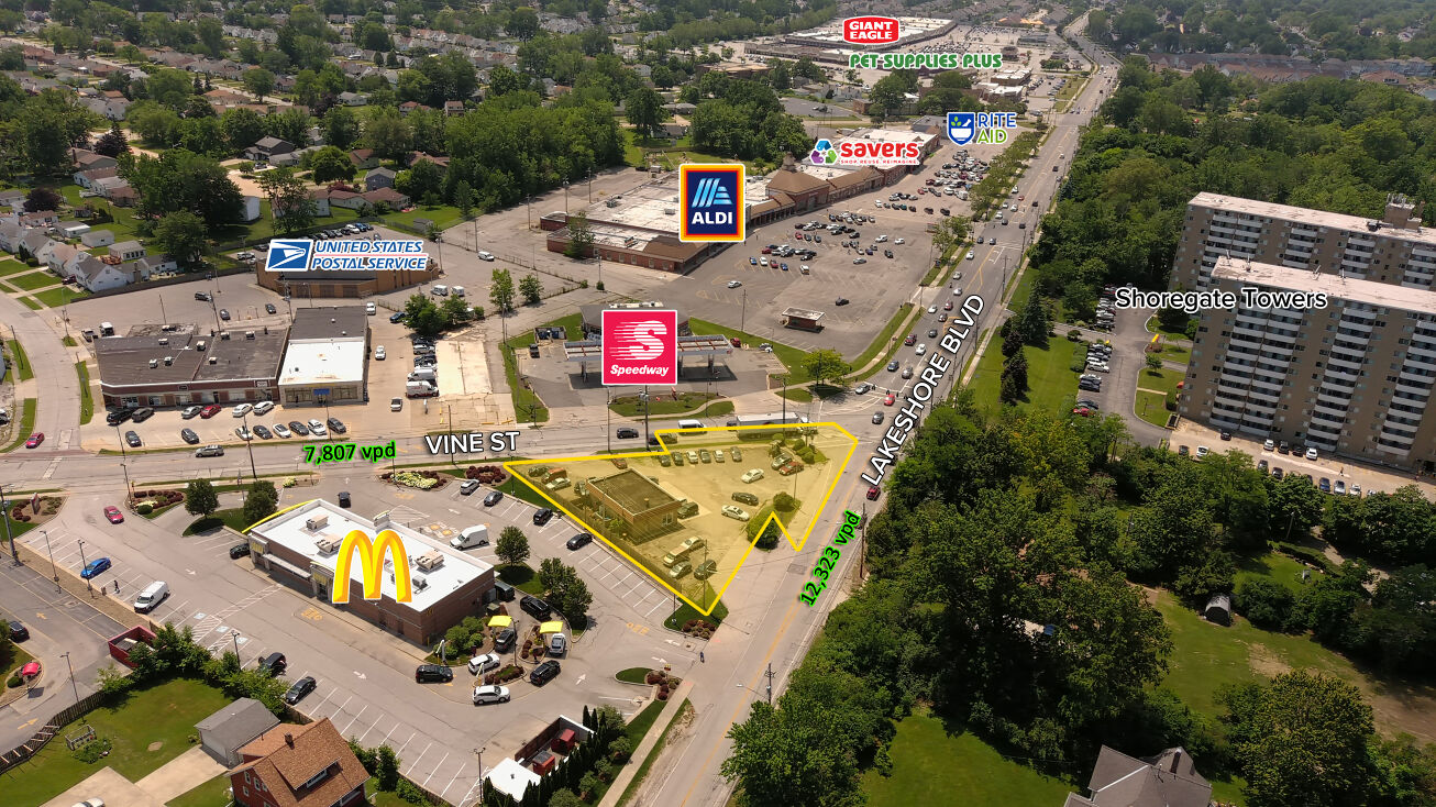 31008 Lakeshore Blvd, Willowick, OH 44095