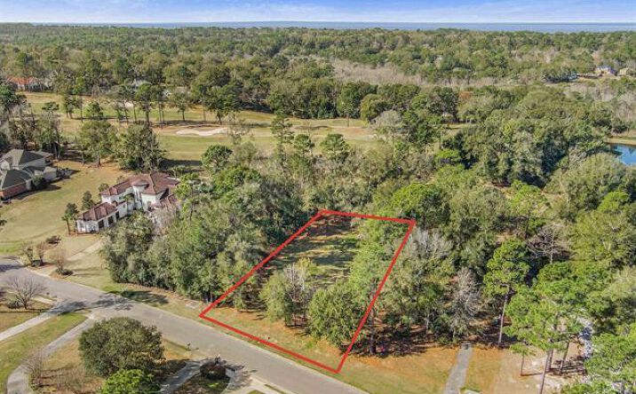 Pictures of Land property located at 125 Augusta Ct, Fairhope, AL 36532 for comps - image #1