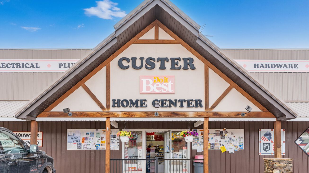 603 Crook St, Custer, SD 57730