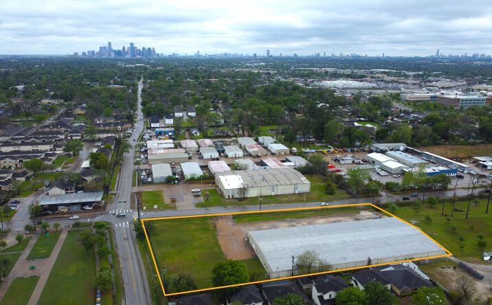 235 Berry Rd, Houston, TX 77022 | Crexi.com