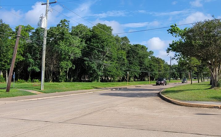 Pictures of Land property located at 00 Kirby Rd, Seabrook, TX 77586 for sales - image #1