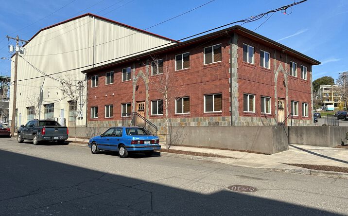 Pictures of Industrial property located at 8613 N Crawford St, Portland, OR 97203 for sales - image #1