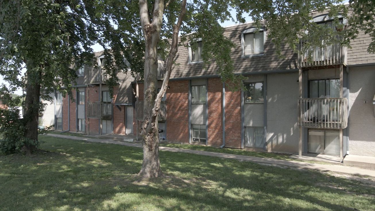 9715 E 35th Terrace S, Independence, MO 64052