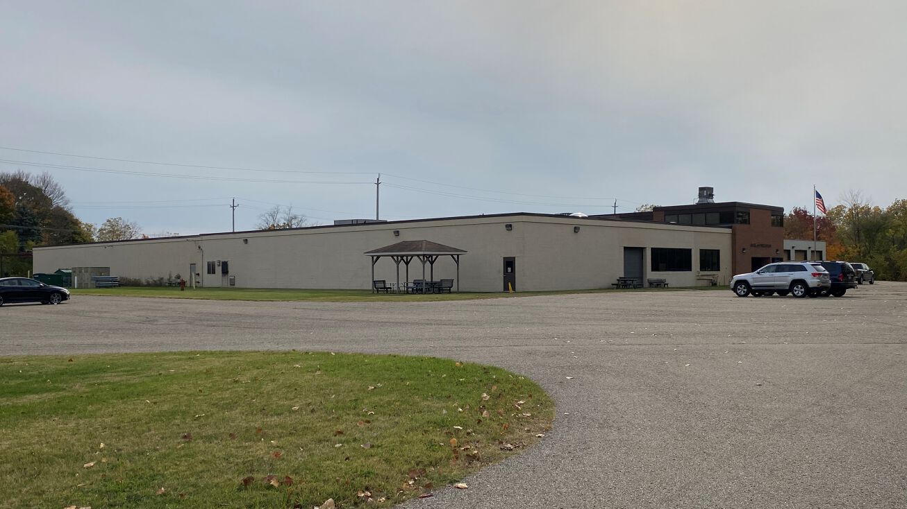 2500 104th Ave, Zeeland, MI 49464