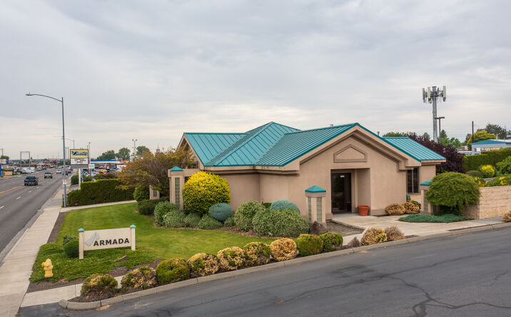 Pictures of Office property located at 1045 W Columbia Dr, Kennewick, WA 99336 for sales - image #1