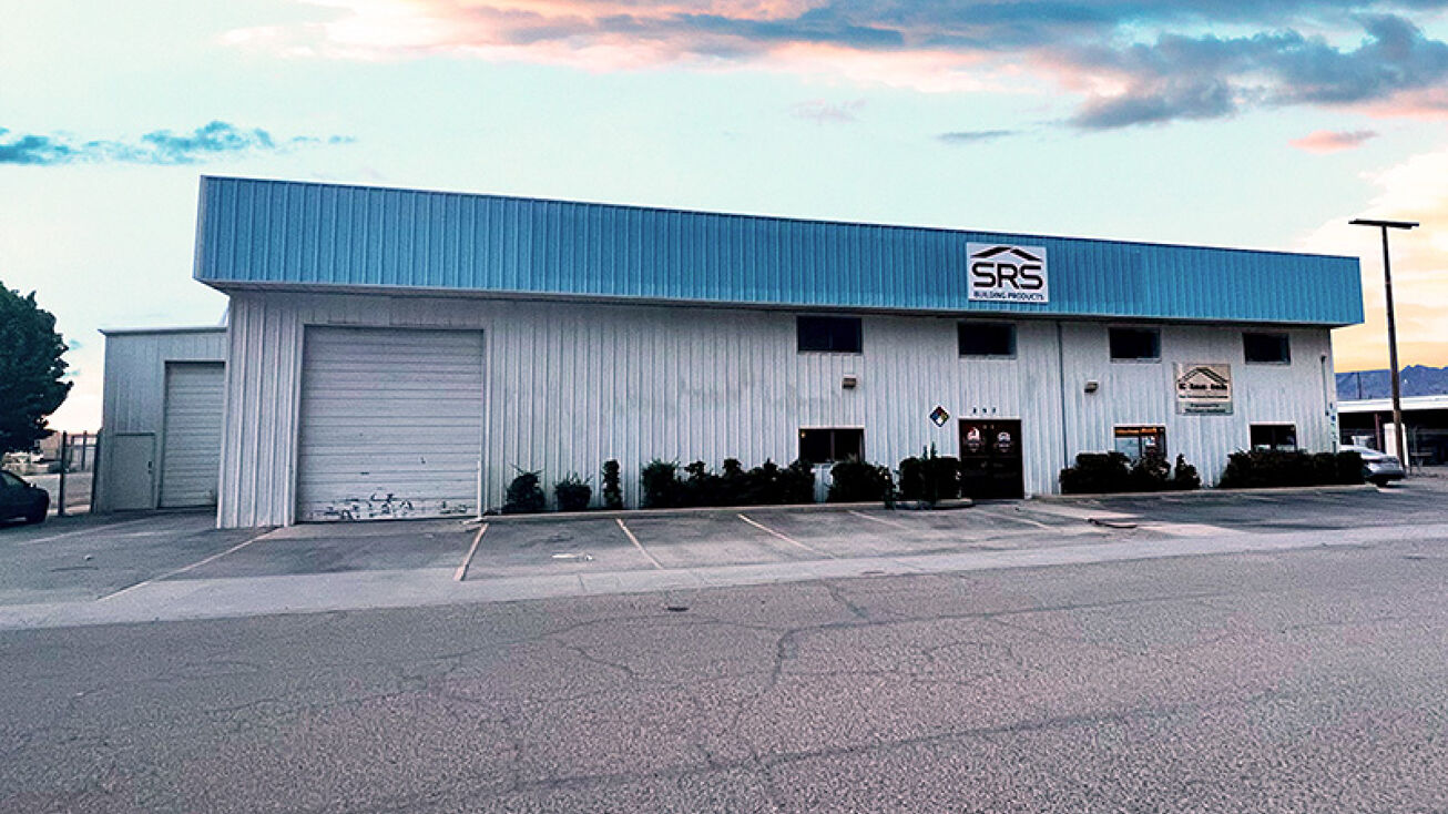 257 Rio W Dr, El Paso, TX 79932