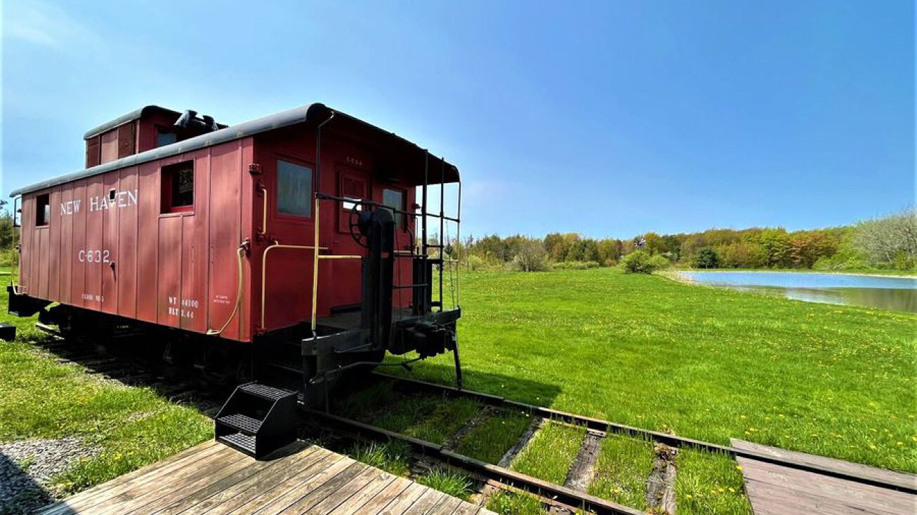 159 Kern Rd, Cowlesville, NY 14037