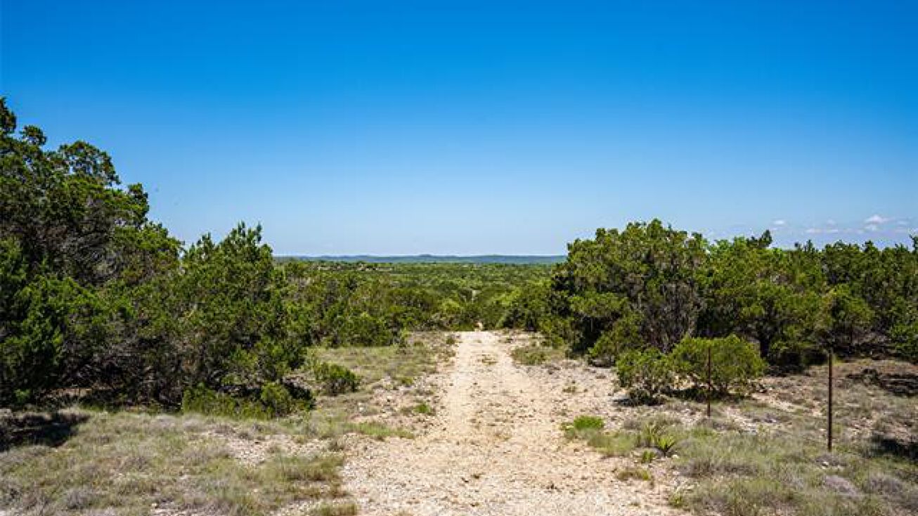 13005 Fitzhugh Rd, Austin, TX 78736