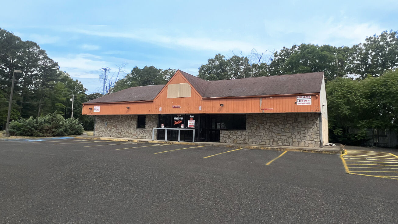 4 Erial Rd, Winslow Township, NJ 08081