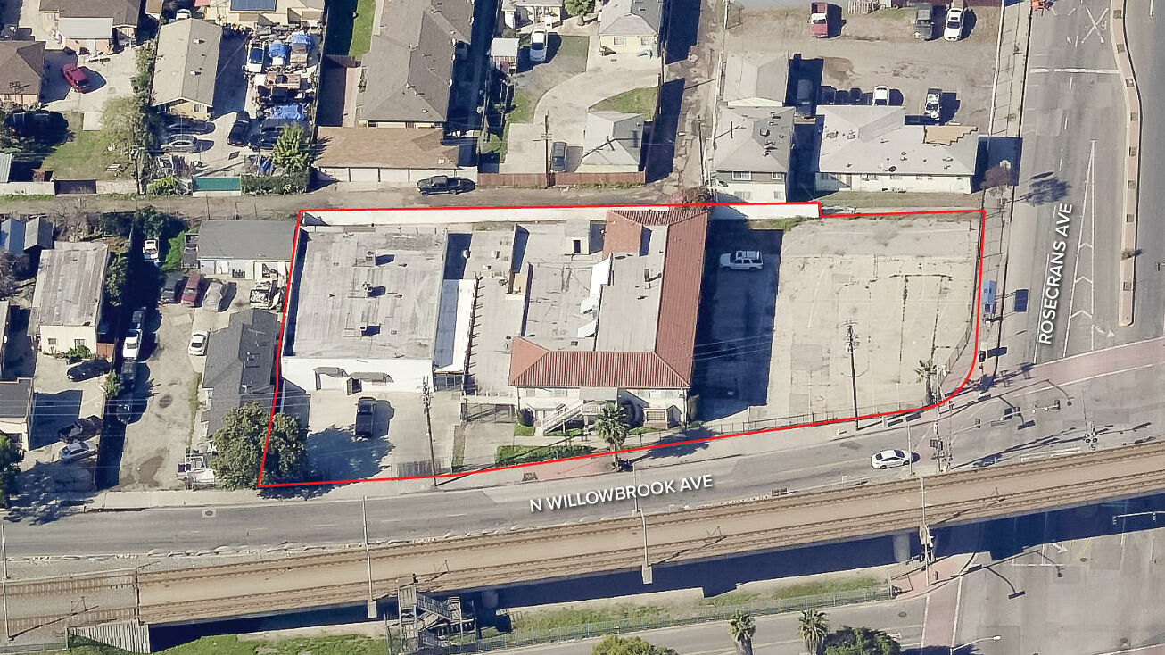 1011 N Willowbrook Ave, Compton, CA 90220