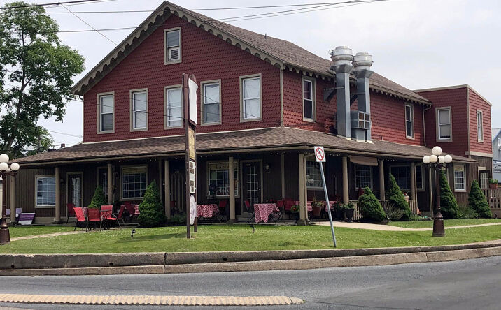 Pictures of Mixed Use property located at 452 E Cumberland St, Lebanon, PA 17042 for sales - image #1