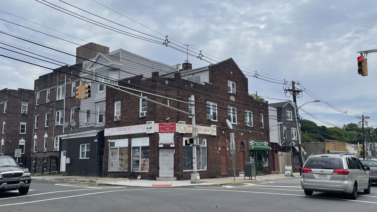 336 Myrtle Ave, Irvington, NJ 07111