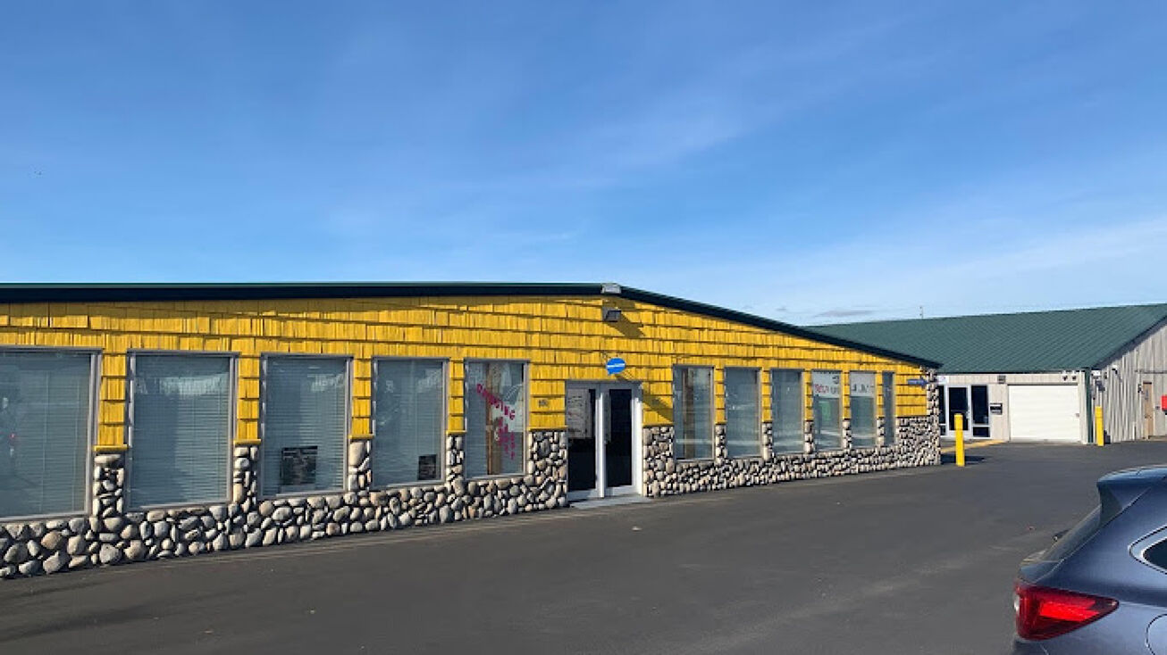 1264 Valentine Ave SE, Pacific, WA 98047