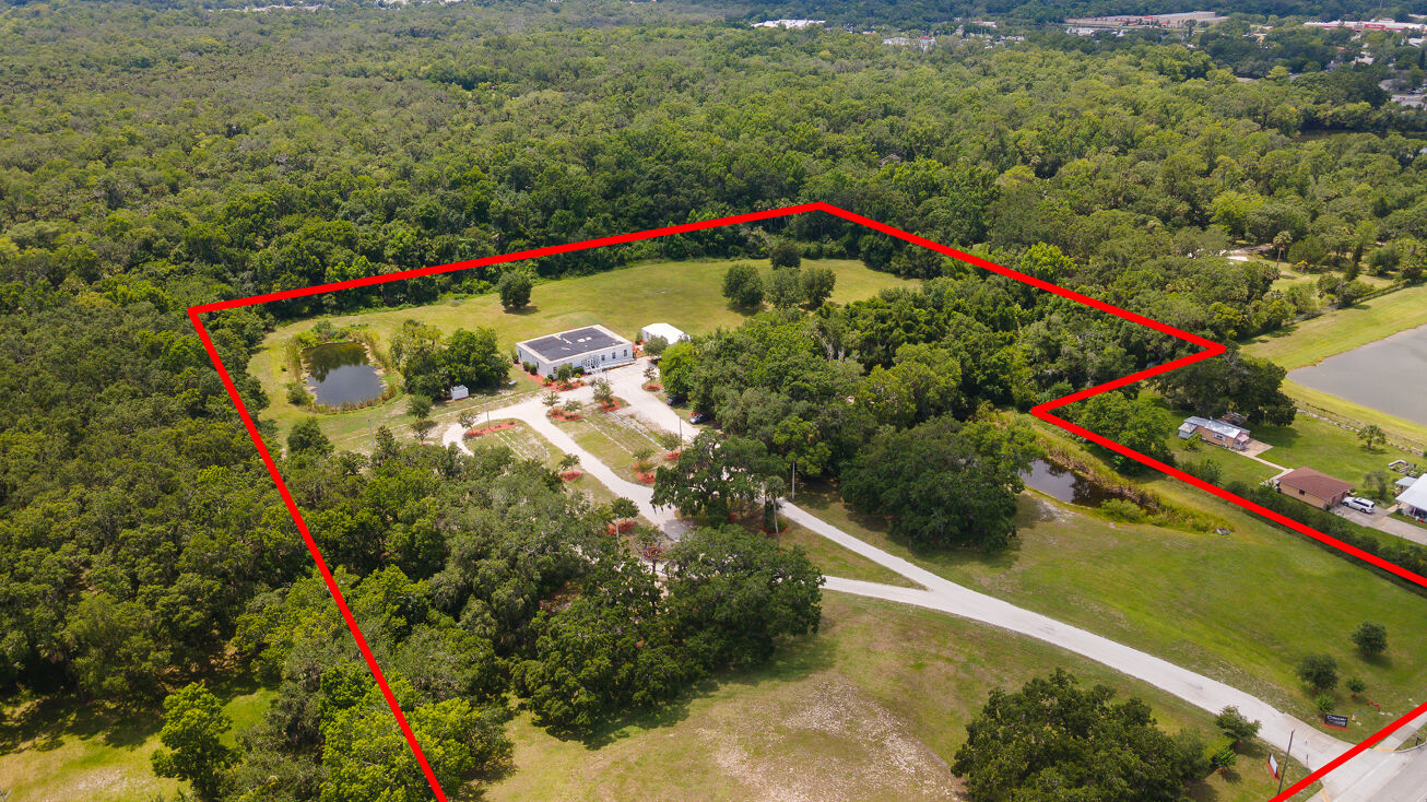 794 Old Mission Rd, New Smyrna Beach, FL 32168