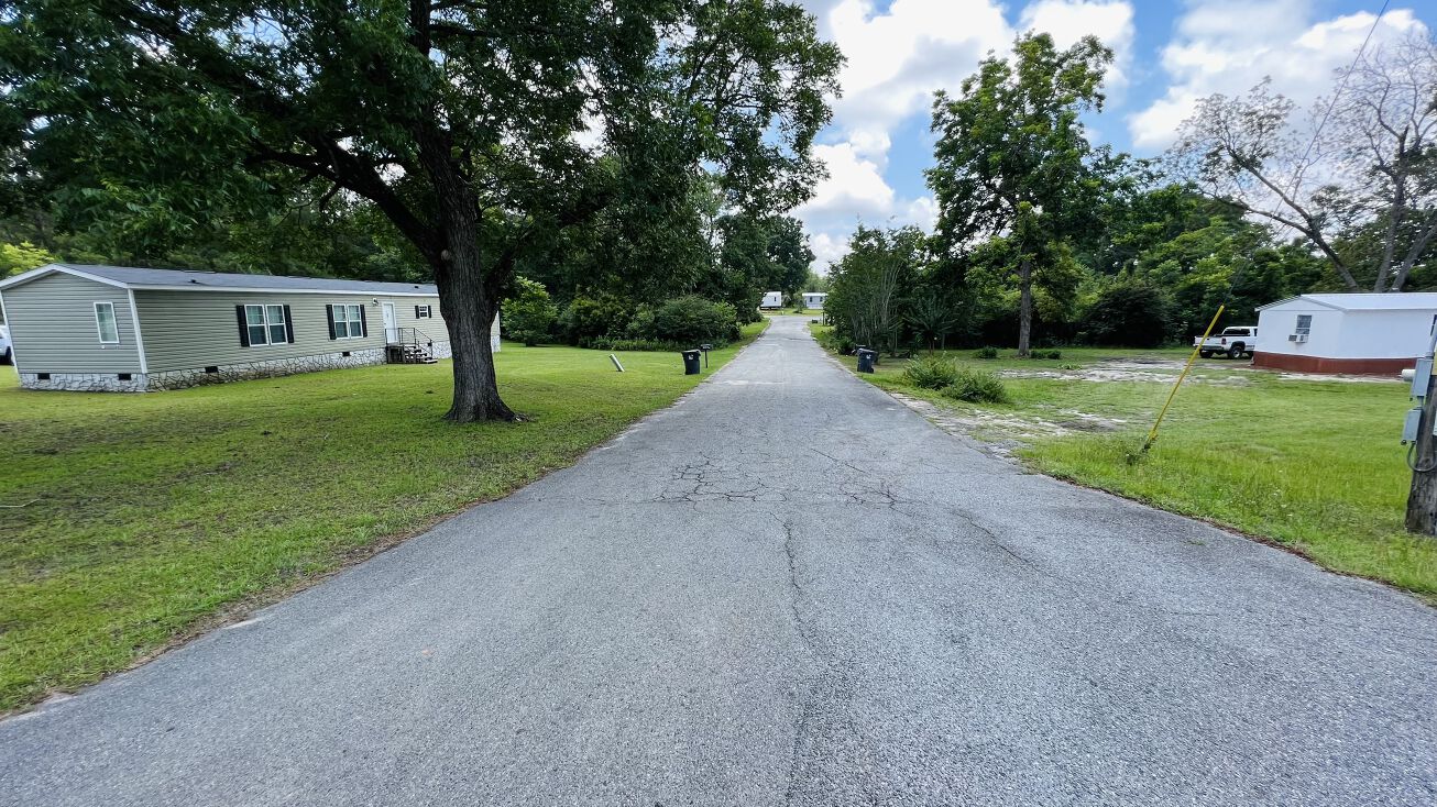 306 Rockhouse Rd E, Cordele, GA 31015
