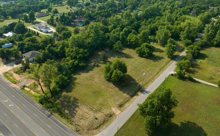 Pictures of Land property located at 13311 NE 23rd St, Choctaw, OK 73020 for sales - image #1