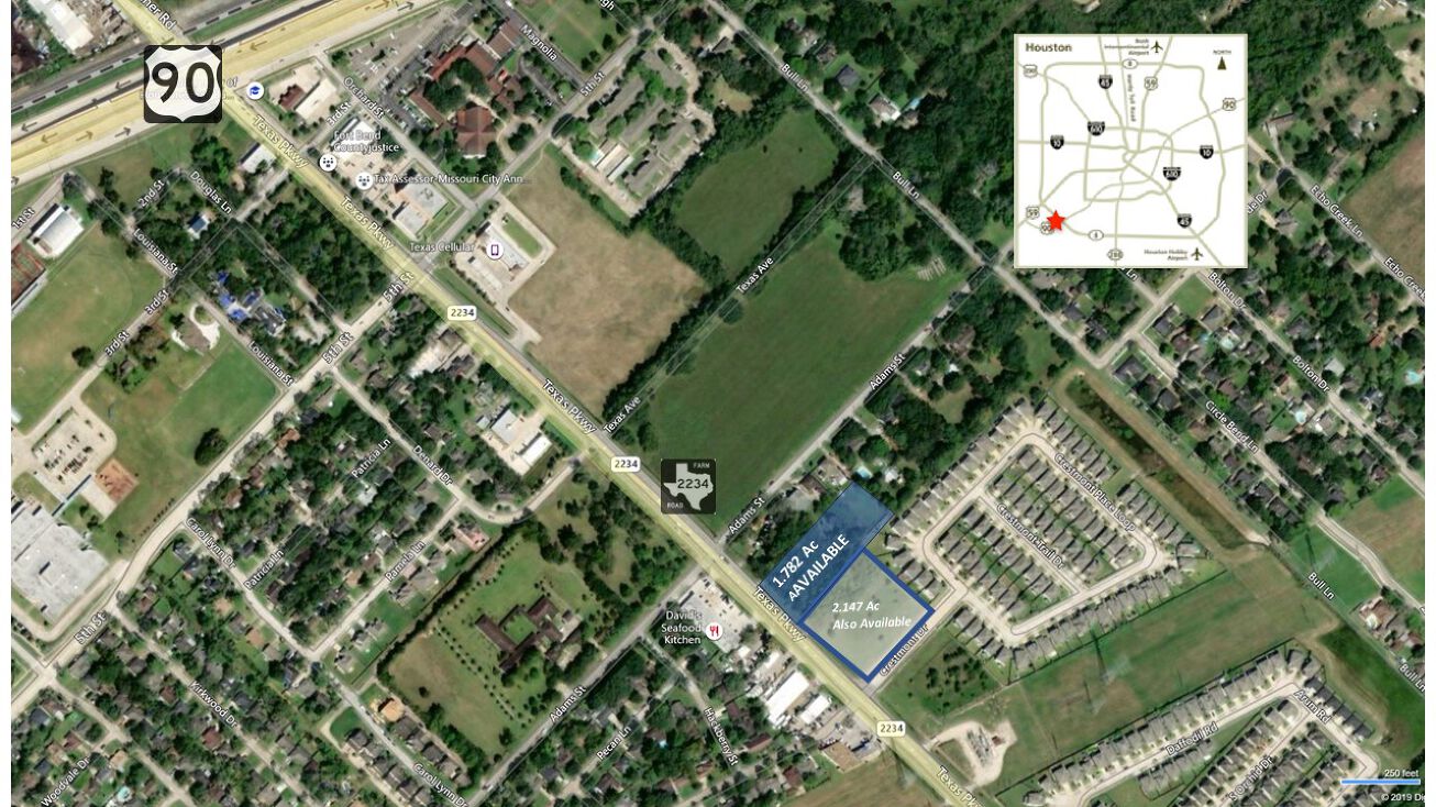 Texas Parkway between Adams Street and Creekmont, Missouri City, TX