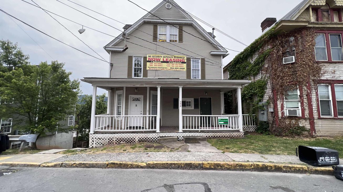390 Forest Avenue, WV 26505