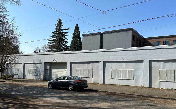 Pictures of Industrial property located at 8215-8225 SE 7th Avenue, Portland, OR 97202 for sales - image #1