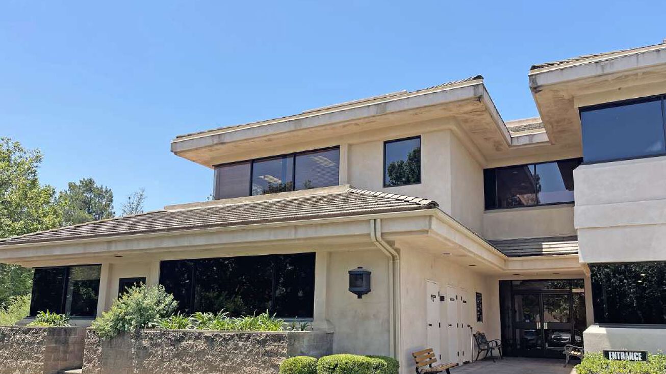 2027 Village Ln, Solvang, CA 93463