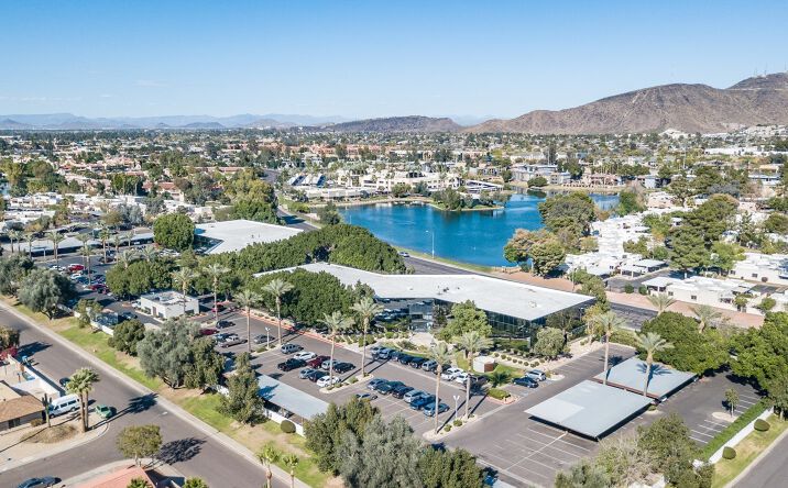 Pictures of Office property located at 11022-11024 N 28th Dr, Phoenix, AZ 85029 for comps - image #1