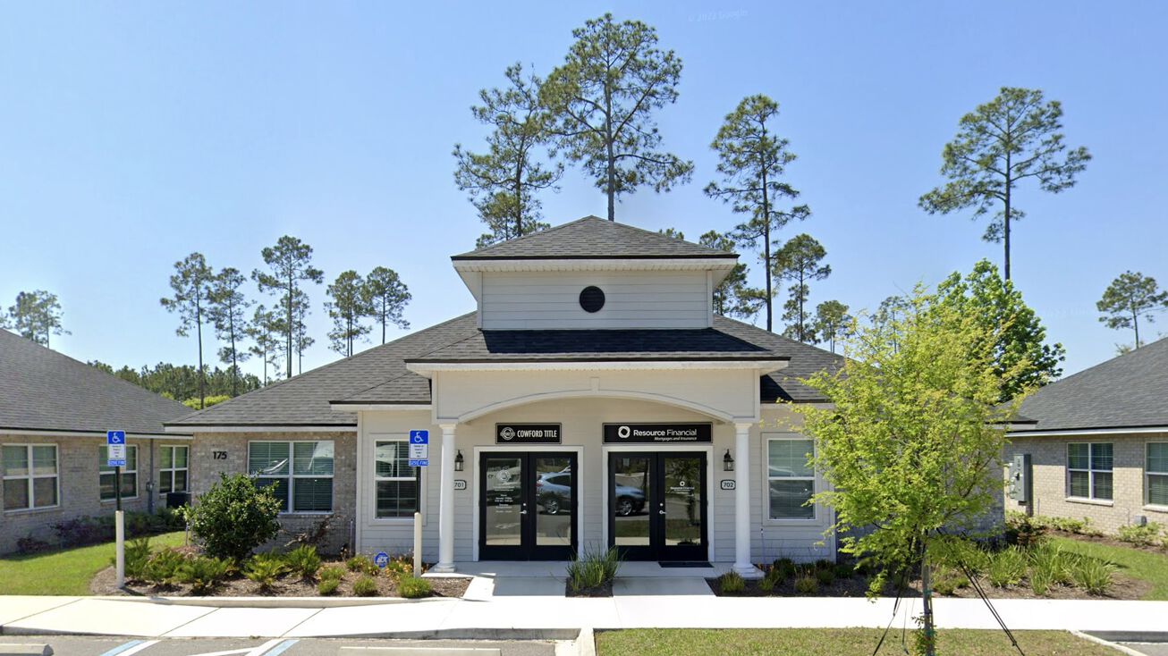 1447 Roberts Rd, Saint Johns, FL 32259