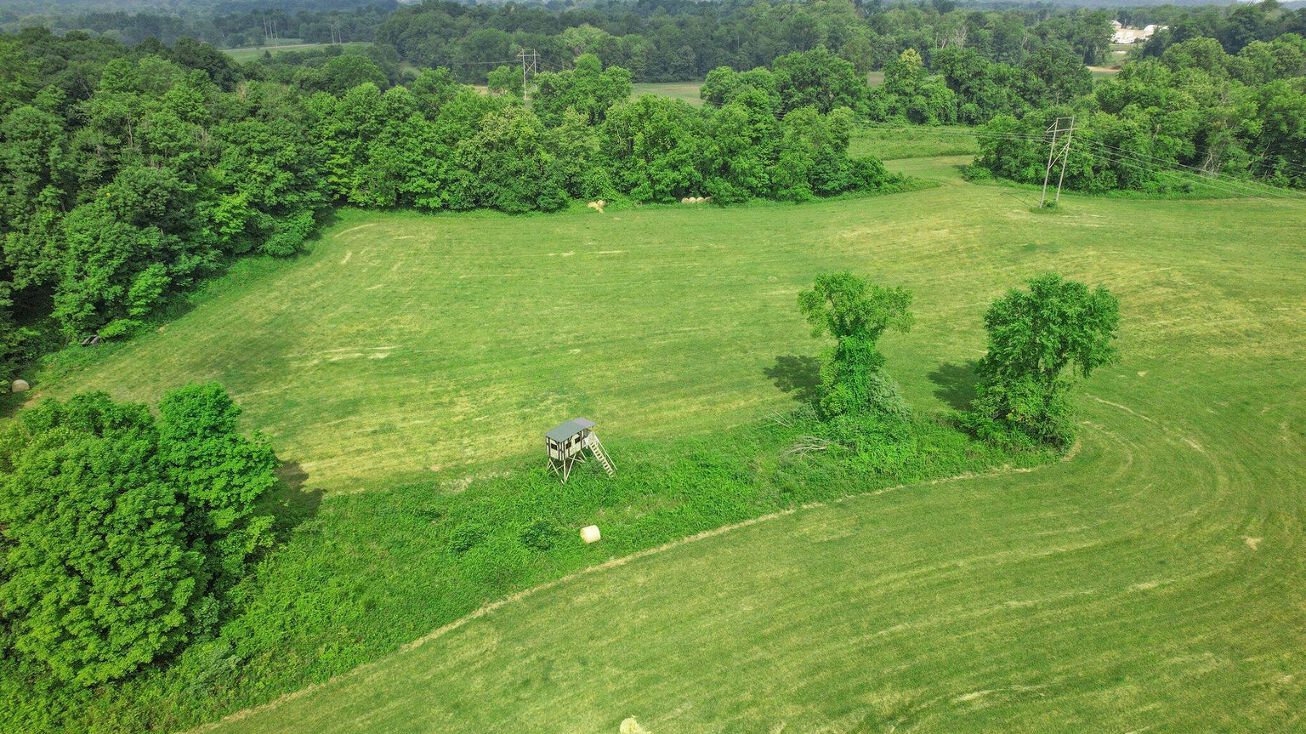 James Rd, Granville, OH 43023